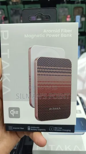 Pitaka Aramid Fiber Magnetic Powerbank