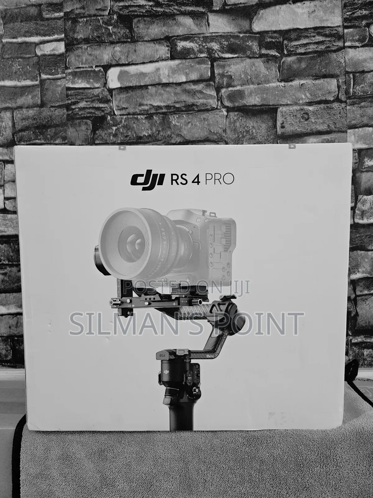 The Mighty Dji Rs4 Pro Handheld Stabilizer