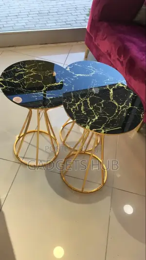 Black Top Gold Cinderella Stand Pedestal Set Table Set