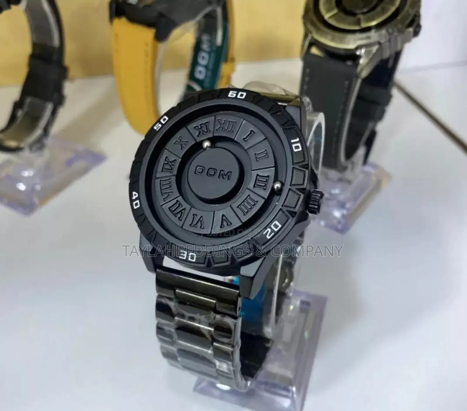 Mens Black Analogue Latest Unique Watch Roman Numerals