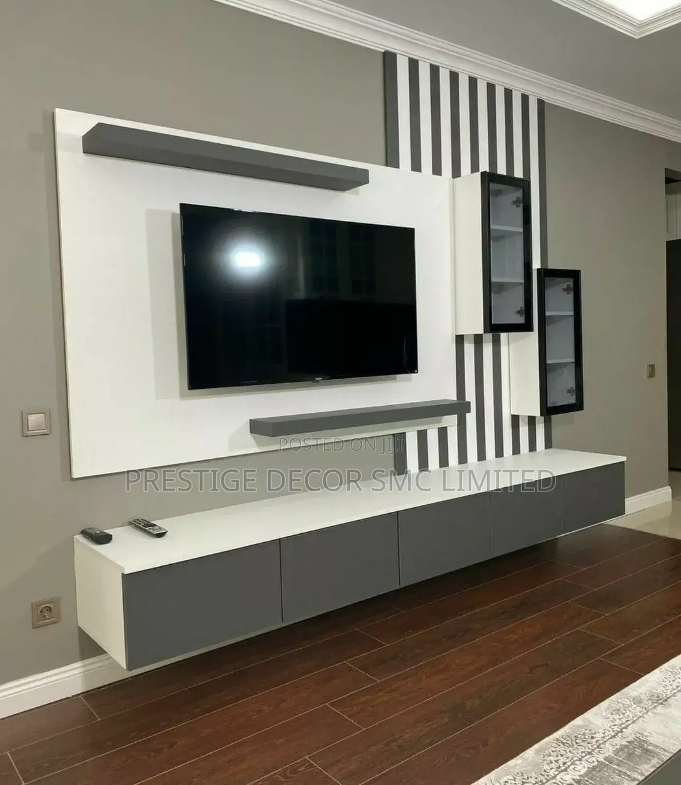 Fantastic Caribbean Tv Unit