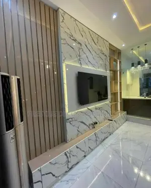 Extreme Beauty Tv Unit.