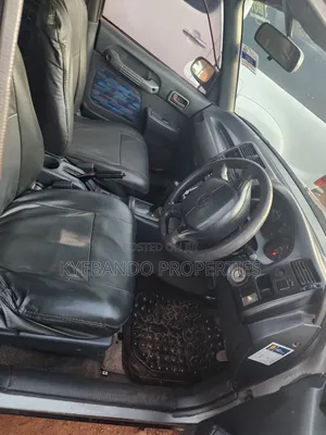 Toyota RAV4 Base 4x4 1999 Silver
