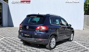 Volkswagen Tiguan 2010 Blue