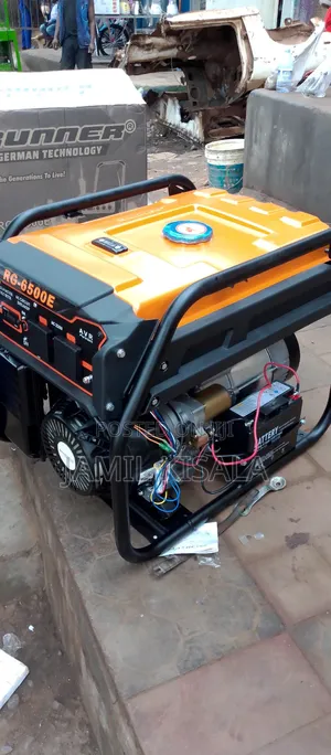 Runner Gasoline Generator