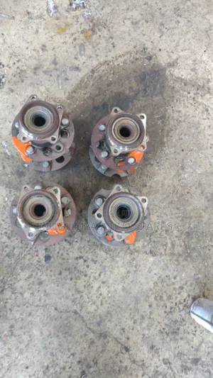 Voxy, Alphard, Ipsum Rear Wheel Hub Bearings 4wd