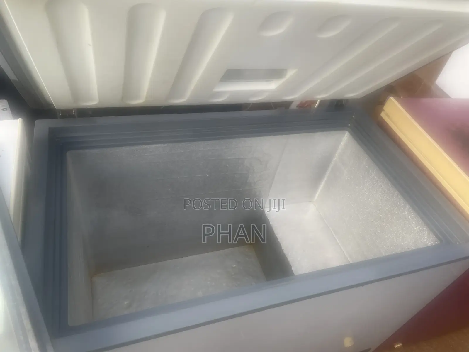 Used 350 Litre Deep Freezer in Excellent Condition