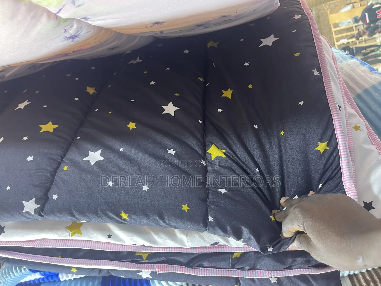 Quality Bedcovers Per Each Set 4*6