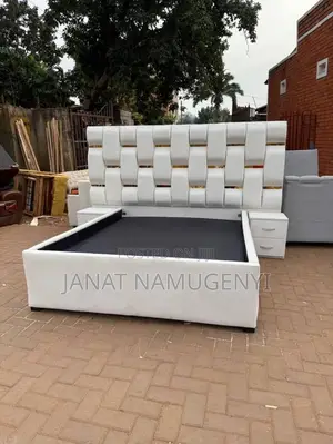 6 by 6 Cream Bed With 2 Bedside Drawers