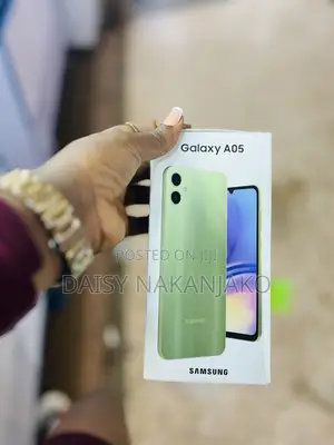 New Samsung Galaxy A05 128 GB Rose Gold