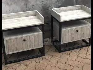 C-Top Side Table