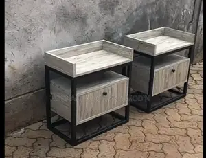C-Top Side Table