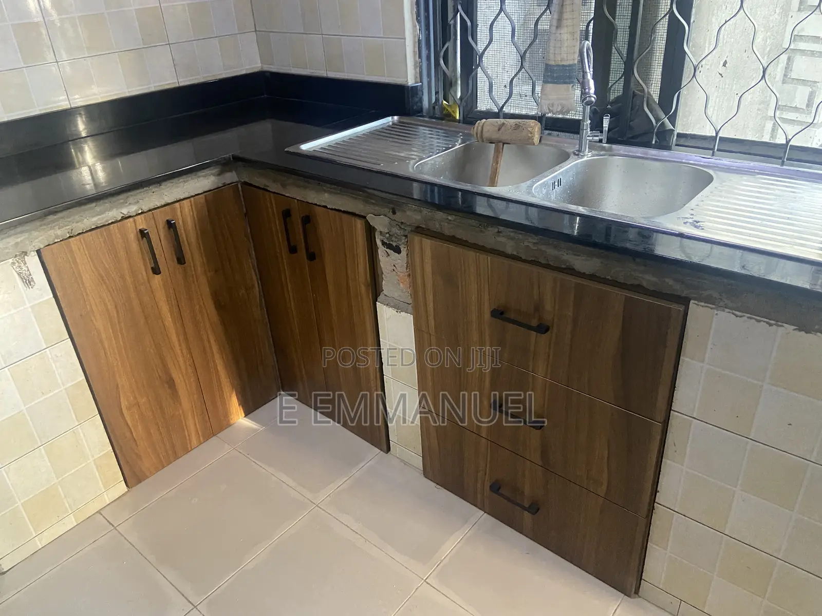 Modern Kitchen Cabinets