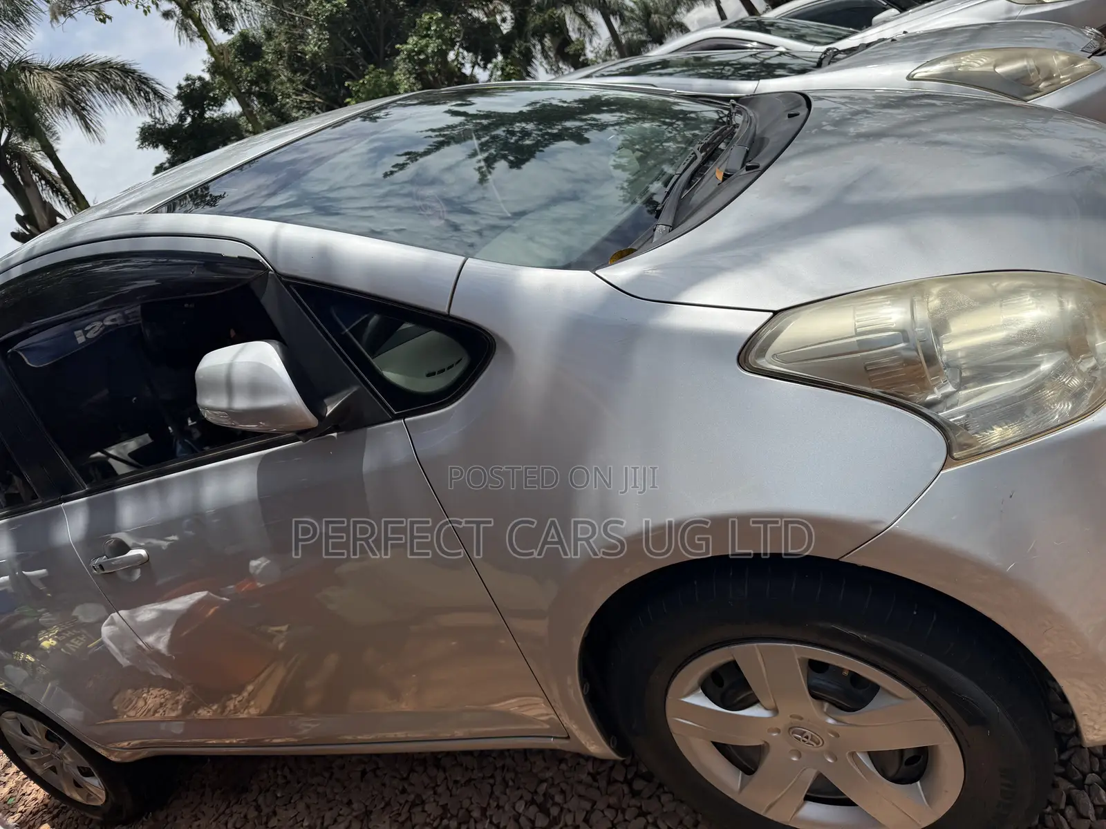 Toyota Ractis 1.5 AWD 2008 Silver