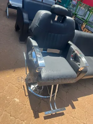 Executive Salon Chair