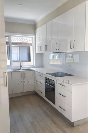 Kicten Cabinets