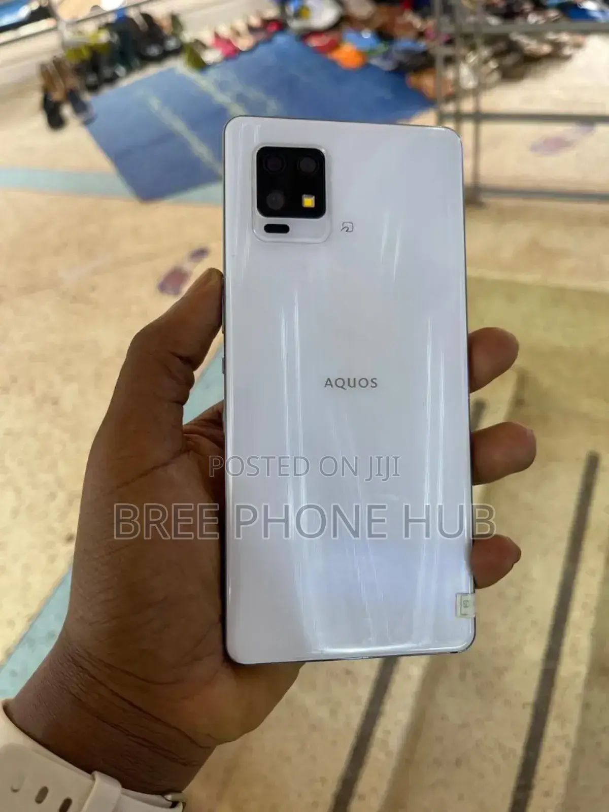 Sharp Aquos zero6 128 GB White