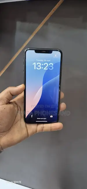 Apple iPhone 11 Pro Max 64 GB Black
