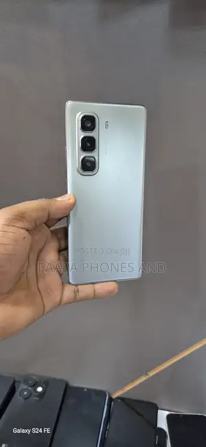 Infinix Note 50 Pro 4G 256 GB Silver