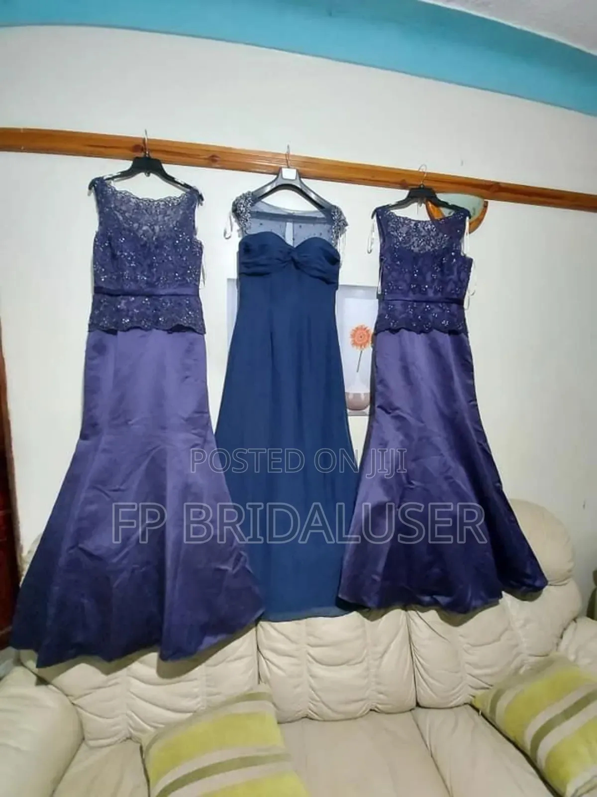 Bridesmaids Dresses for Hire 18pcs