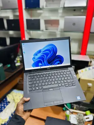 Laptop Dell Latitude 7490 8GB Intel Core I5 SSD 256GB