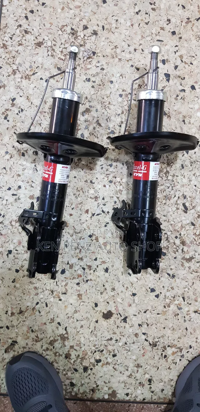 Premio Shock Absorbers Kyb