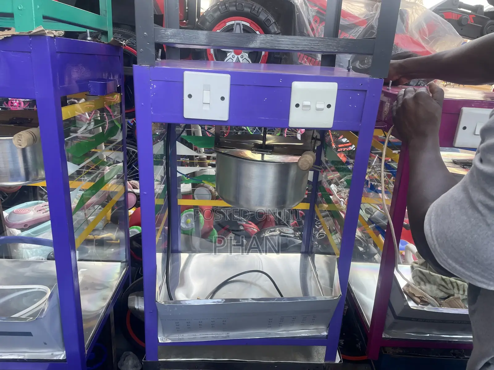 Pop Corn Machine at a Low Cost