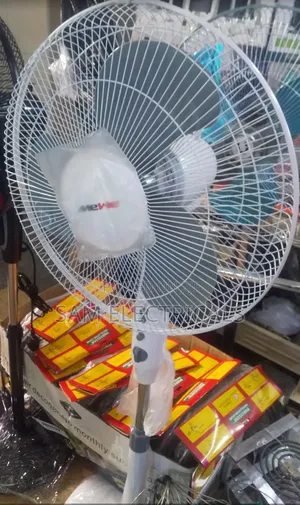 Mewe Stand Fans