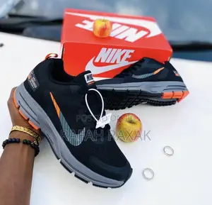 Original Nike Air Zoom Span 2 Structure 17 Running Sneakers