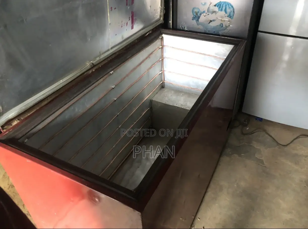 400 Litre Deep Freezer