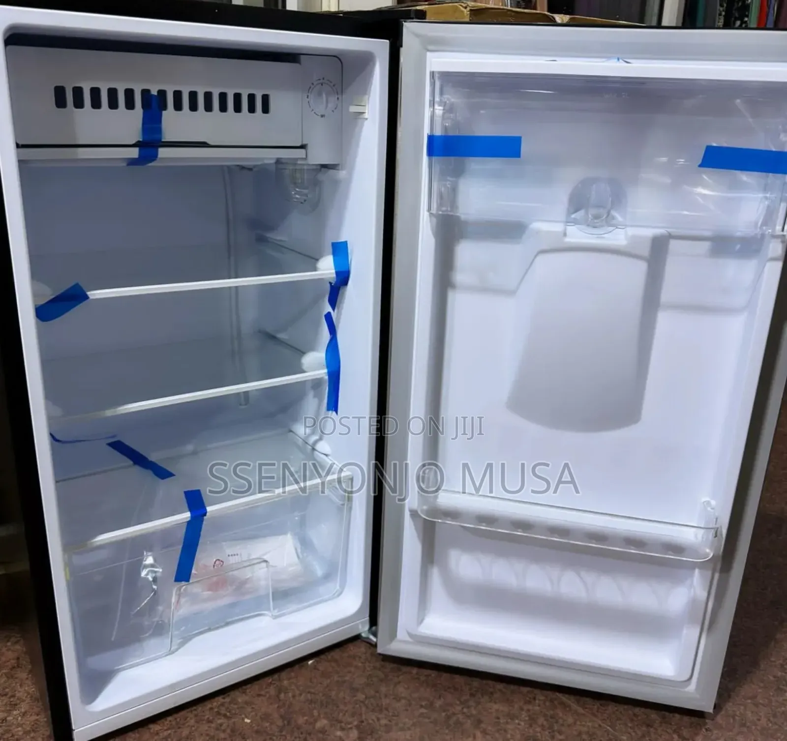 Pixel 120l Refrigerator With Water Dispenser Adjustable -