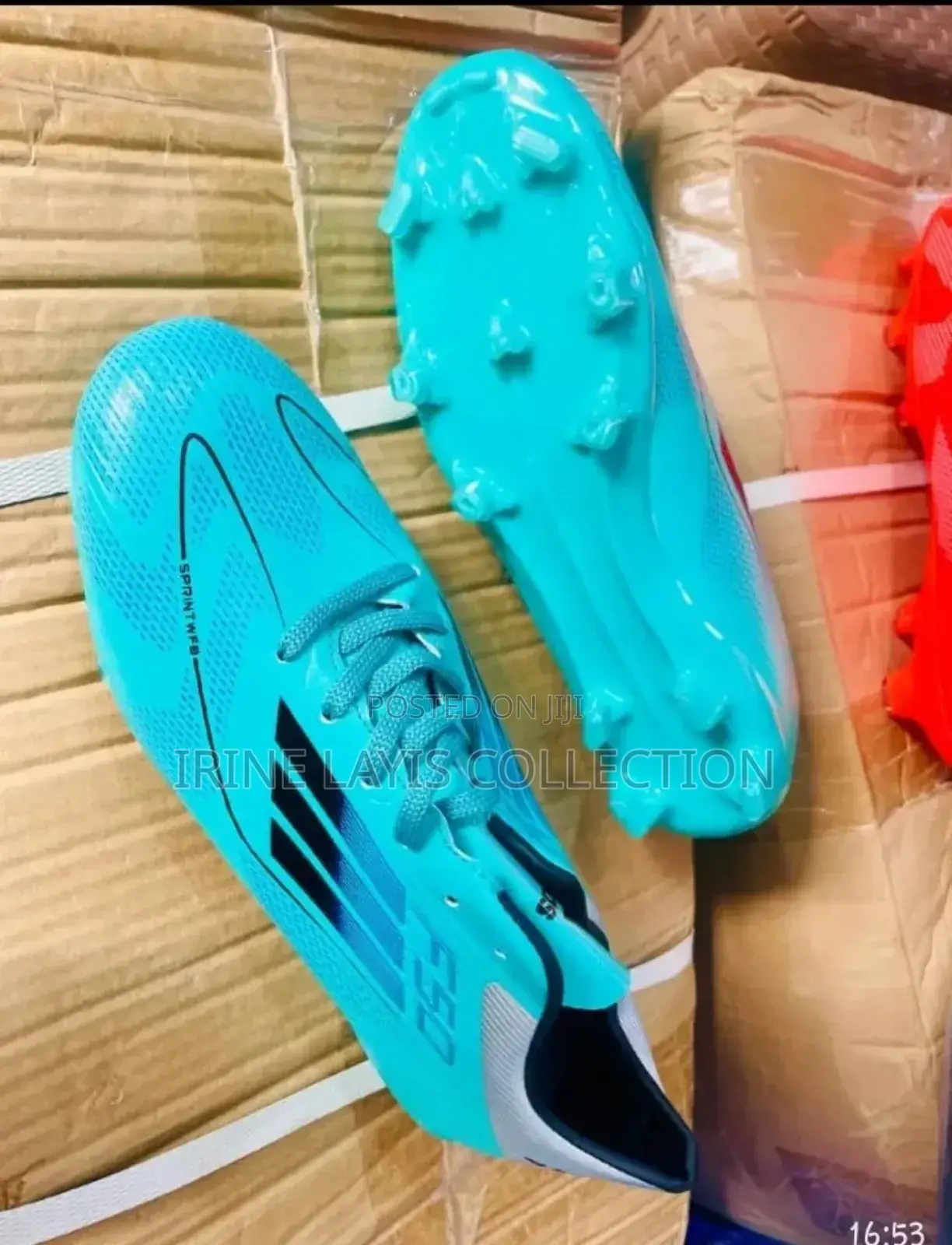 Sports Shoes