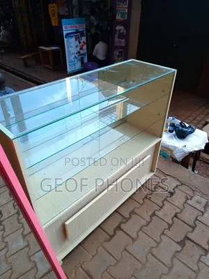 Phone Glass Counter