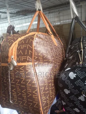 Leather Safari Bags.Big ( Brown)