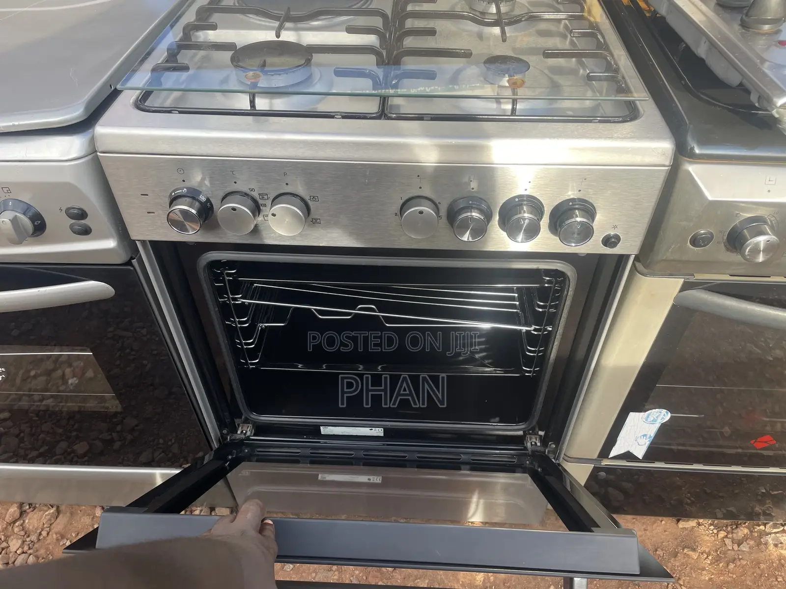 Silver Beko Cooker