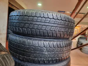 225/70r17 Dunlop Good Condition