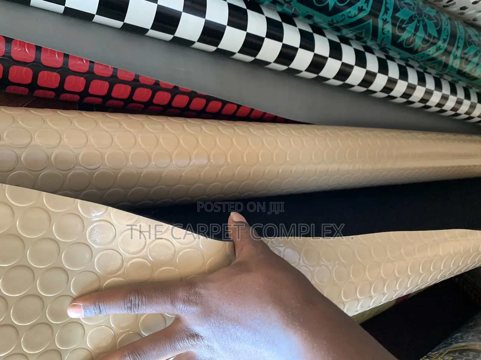 Kanussu Hard Floor Carpets Per Squaremeter