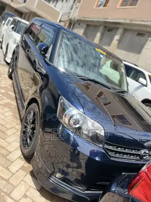Toyota Corolla Rumion 2011 Blue