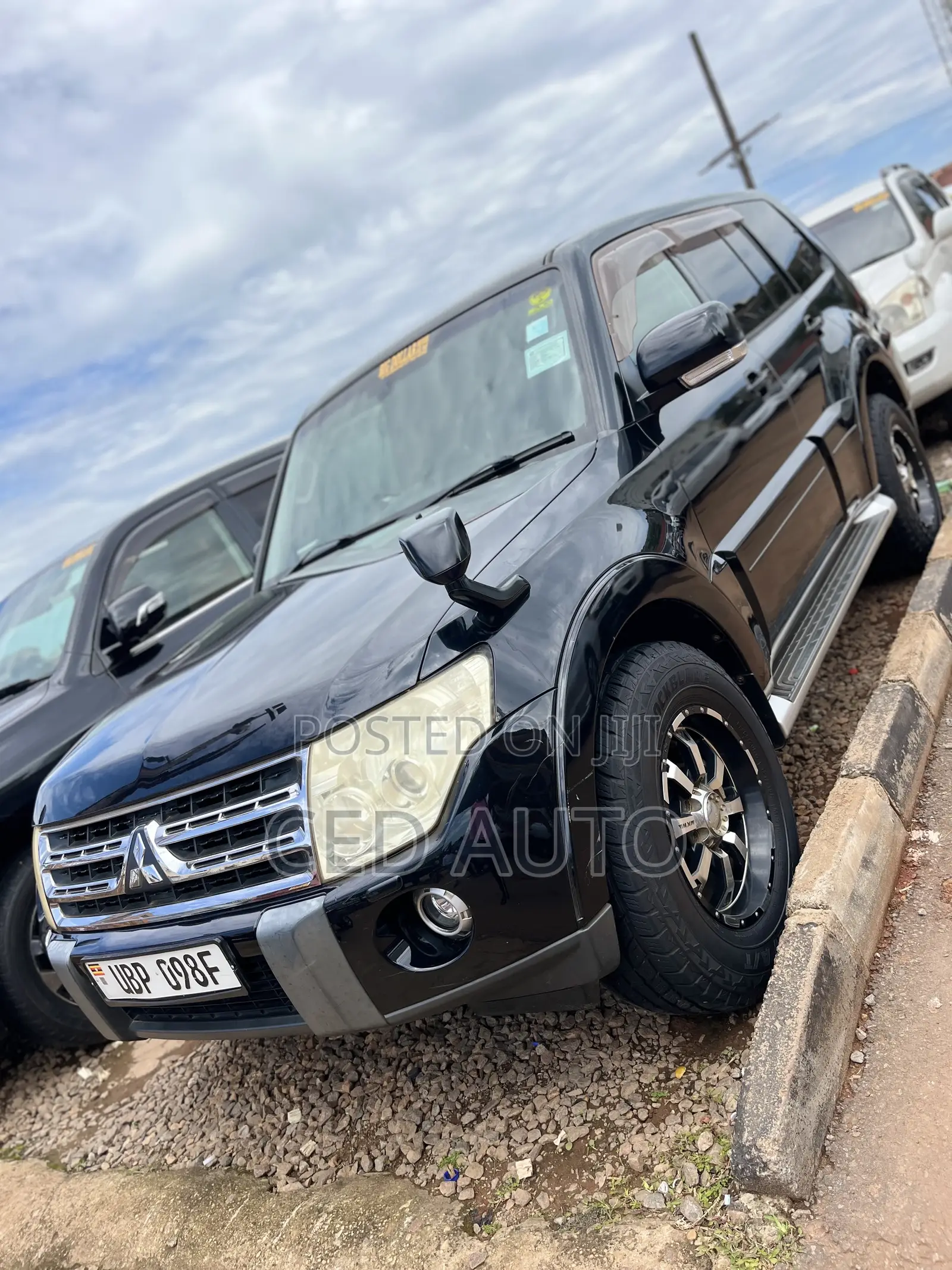 Mitsubishi Pajero 2009 Black