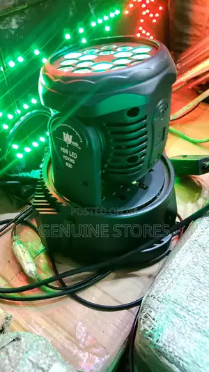 Rotating Stage Lights for a 360 Degrees Rotation.