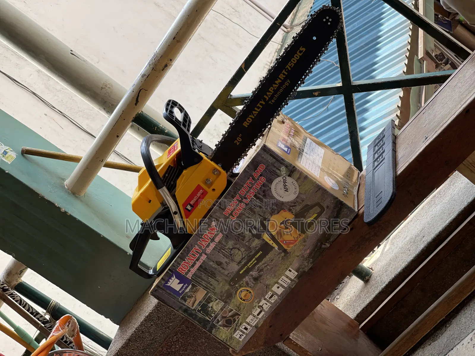Royalty Japan Chainsaw 20inch