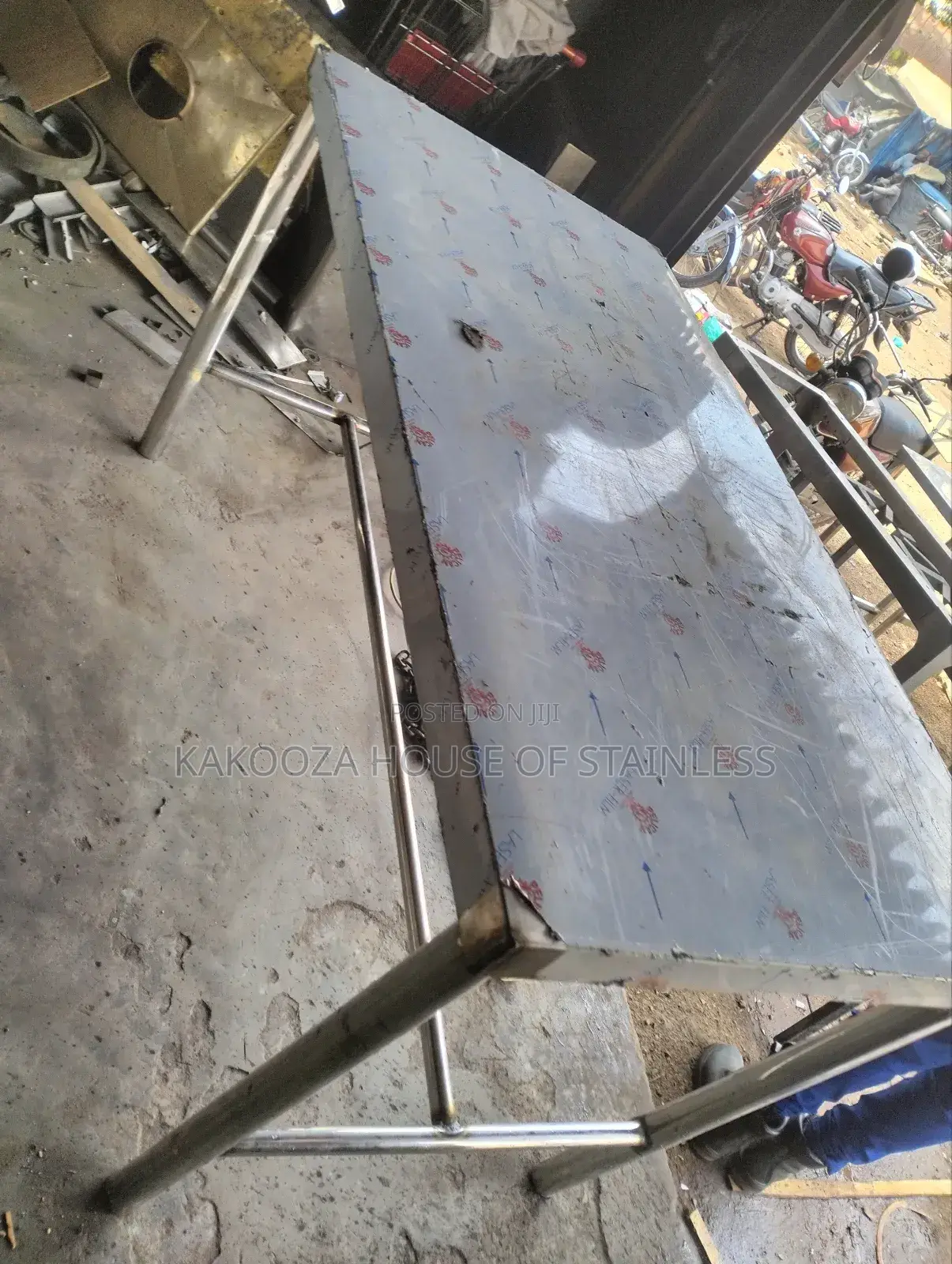 Stainless Steel Working Table Single