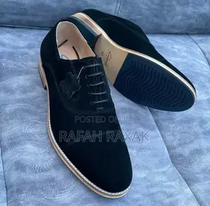 Men’S Classic Lace Up Low Gentle Clarks Suede Oxfords