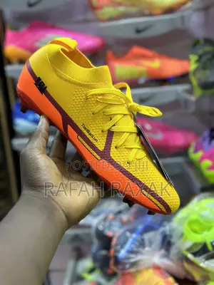 Men’S Classic TBL Academy Firm Ground Yellow Football Boots