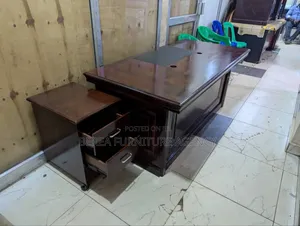 Executive Office Desk 1.8 Meters