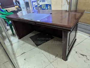 Executive Office Desk 1.8 Meters