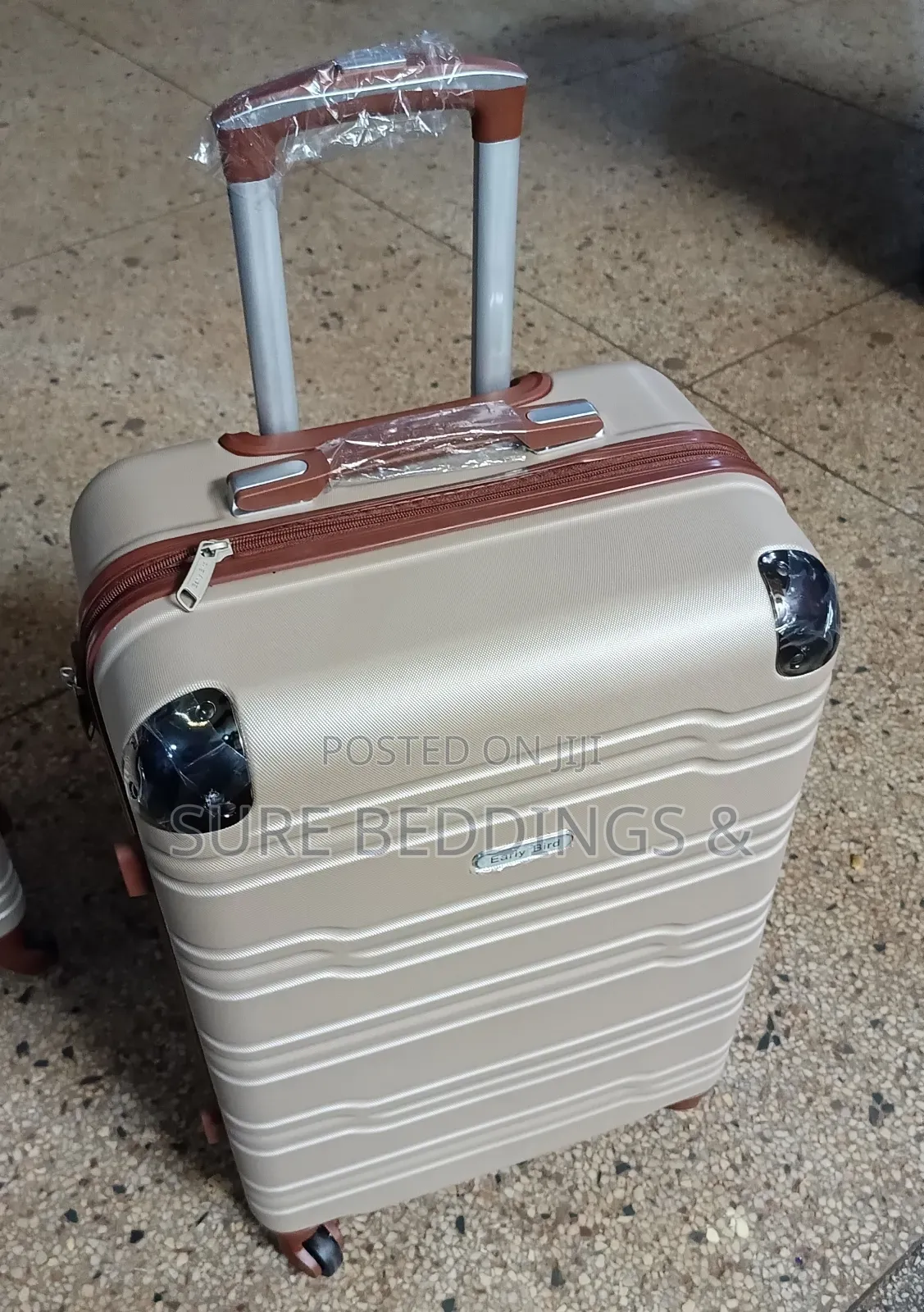 Simple Maiden Suitcase