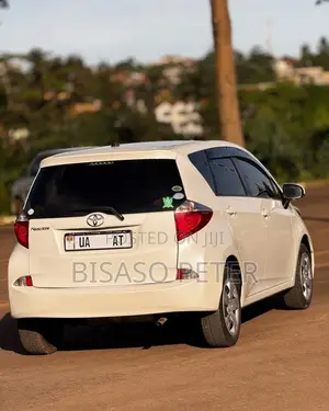 Toyota Ractis 1.5 AWD 2011 White