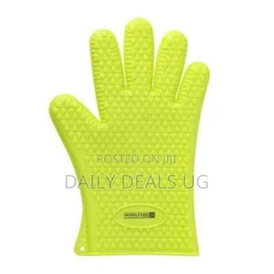 Royalford 2pc Oven Mitt Food Grade Silicon Textured- Green.
