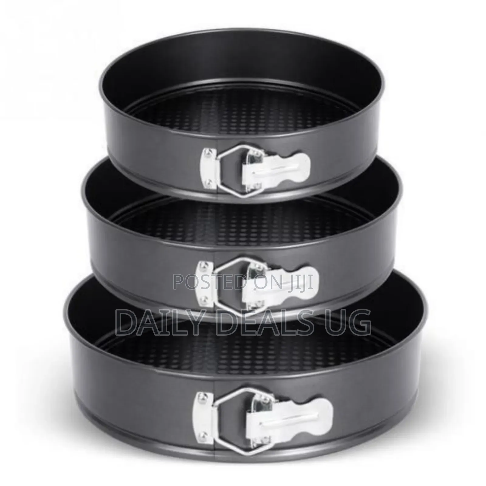3 Pieces of Round Baking Cake Mould Pans Trays- Black.